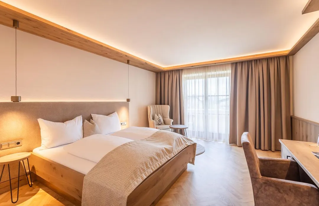 Landhotel Drei Eichen-1